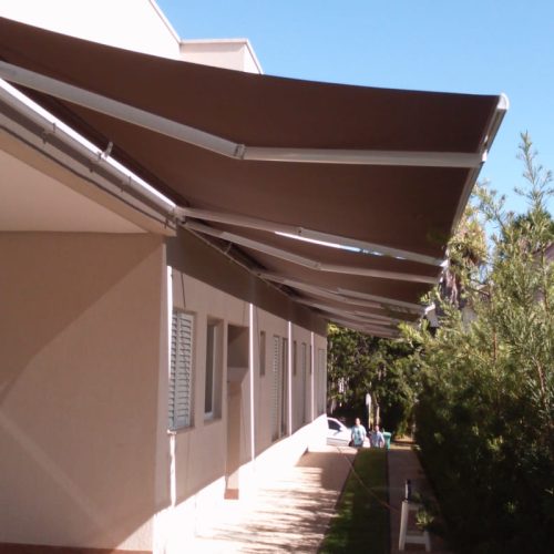toldos-braco-articulado-casa-2-min